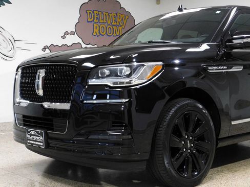 Used 2024 Lincoln Navigator L Reserve w/ Equipment Group 201A image 18