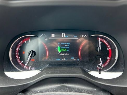 Used 2024 Toyota RAV4 LE AWD/4WD image 2