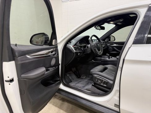 Used 2017 BMW X6 xDrive50i image 20