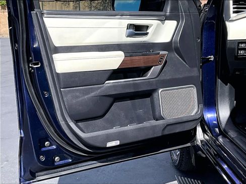 Used 2023 Toyota Sequoia Capstone image 25