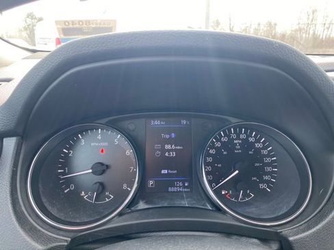 Used 2020 Nissan Rogue S AWD/4WD image 23