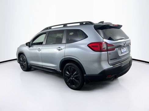 Used 2022 Subaru Ascent Onyx Edition image 7