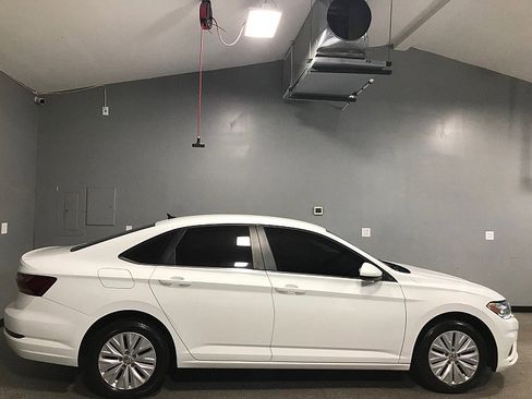 Used 2019 Volkswagen Jetta S FWD image 2