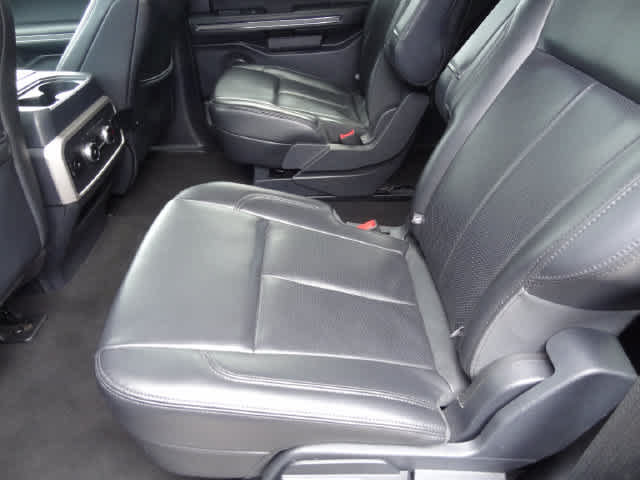 Certified 2024 Ford Expedition XLT AWD/4WD image 8
