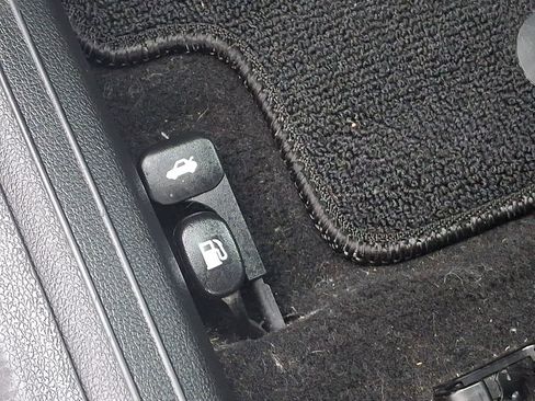 Used 2023 Kia Forte LXS w/ LXS Technology Package image 26