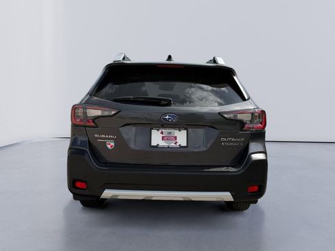 Certified 2023 Subaru Outback Touring XT image 4
