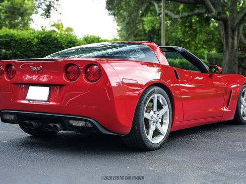 Used 2006 Chevrolet Corvette Coupe w/ Preferred Equipment Group RWD image 8