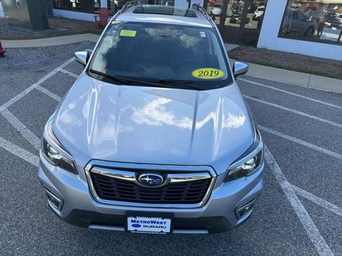 Used 2019 Subaru Forester Touring image 15