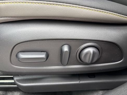 Used 2026 Chevrolet Trax ACTIV w/ Driver Confidence Package image 20