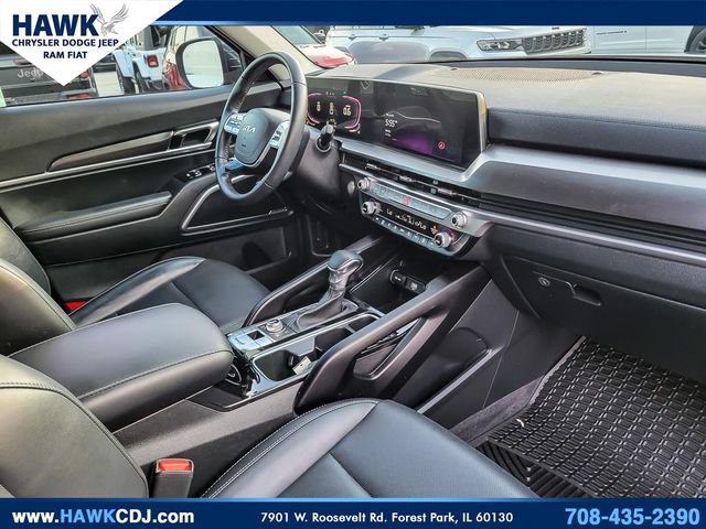 Used 2024 Kia Telluride LX AWD/4WD image 31