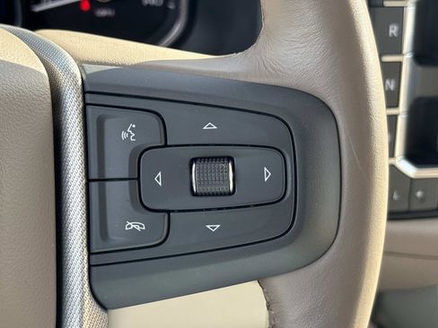 Used 2021 GMC Yukon XL Denali w/ Denali Premium Package image 20