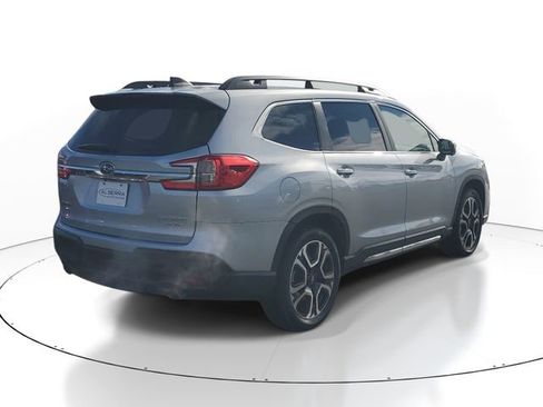 Certified 2023 Subaru Ascent Limited w/ Technology Package image 4