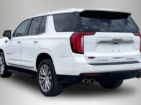 Used 2021 GMC Yukon Denali w/ Advanced Technology Package AWD/4WD image 4