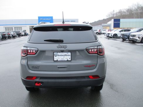 Certified 2022 Jeep Compass Trailhawk w/ Sun and Sound Group image 6