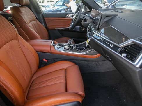New 2026 BMW ALPINA XB7 AWD/4WD image 13