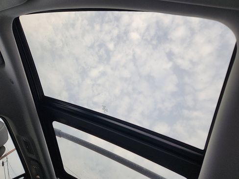 Used 2019 Lincoln Navigator Reserve image 14