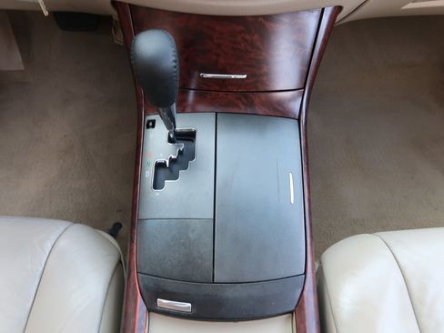 Used 2011 Toyota Avalon image 17