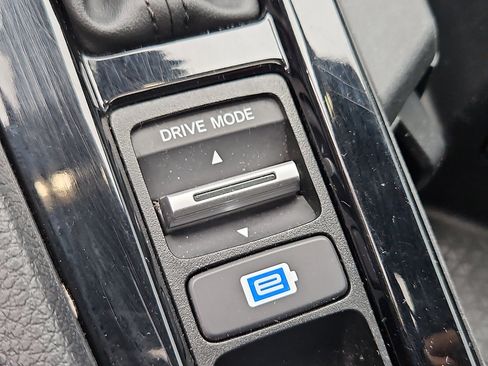 Used 2023 Honda Accord Sport image 16