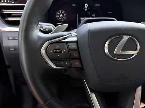 Used 2024 Lexus GX 550 w/ Accessory Package (Z1) AWD/4WD image 14
