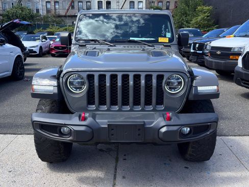 Used 2021 Jeep Gladiator Rubicon image 2