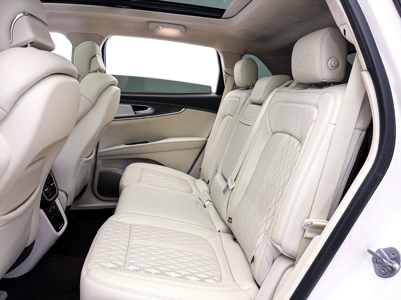Used 2019 Lincoln Nautilus Black Label AWD/4WD image 38