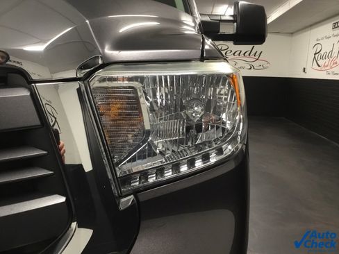Used 2014 Toyota Tundra SR5 image 22
