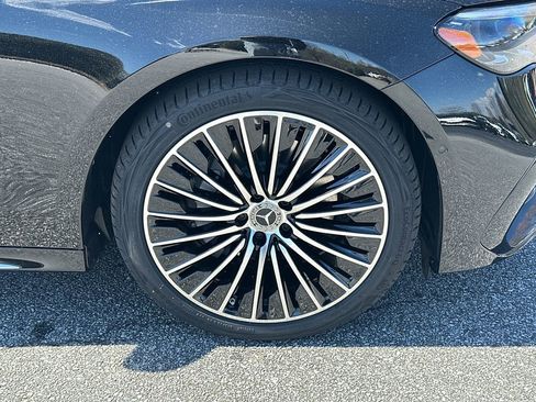 New 2026 Mercedes-Benz E 350 4MATIC Sedan image 13