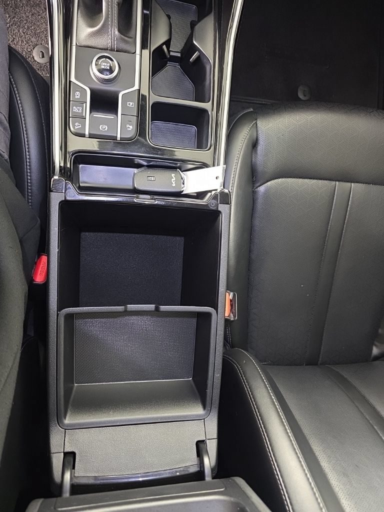 Used 2022 Kia Sorento SX FWD image 24