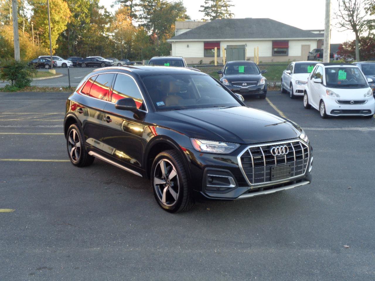 Used 2021 Audi Q5 2.0T Premium Plus AWD/4WD image 3