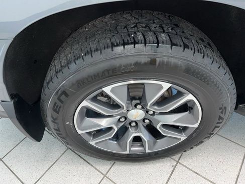 Used 2022 Chevrolet Tahoe LT w/ Luxury Package image 18