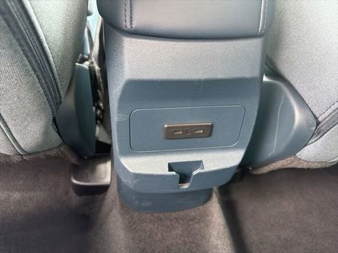 Used 2025 Ford Maverick XLT w/ Equipment Group 302A AWD/4WD image 15
