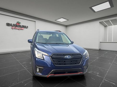 Used 2023 Subaru Forester Sport AWD/4WD image 3