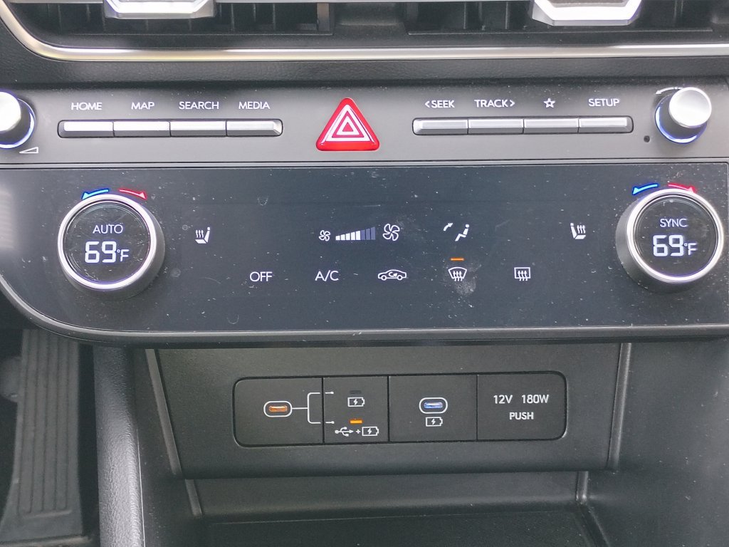 Certified 2025 Hyundai Sonata SEL FWD image 23