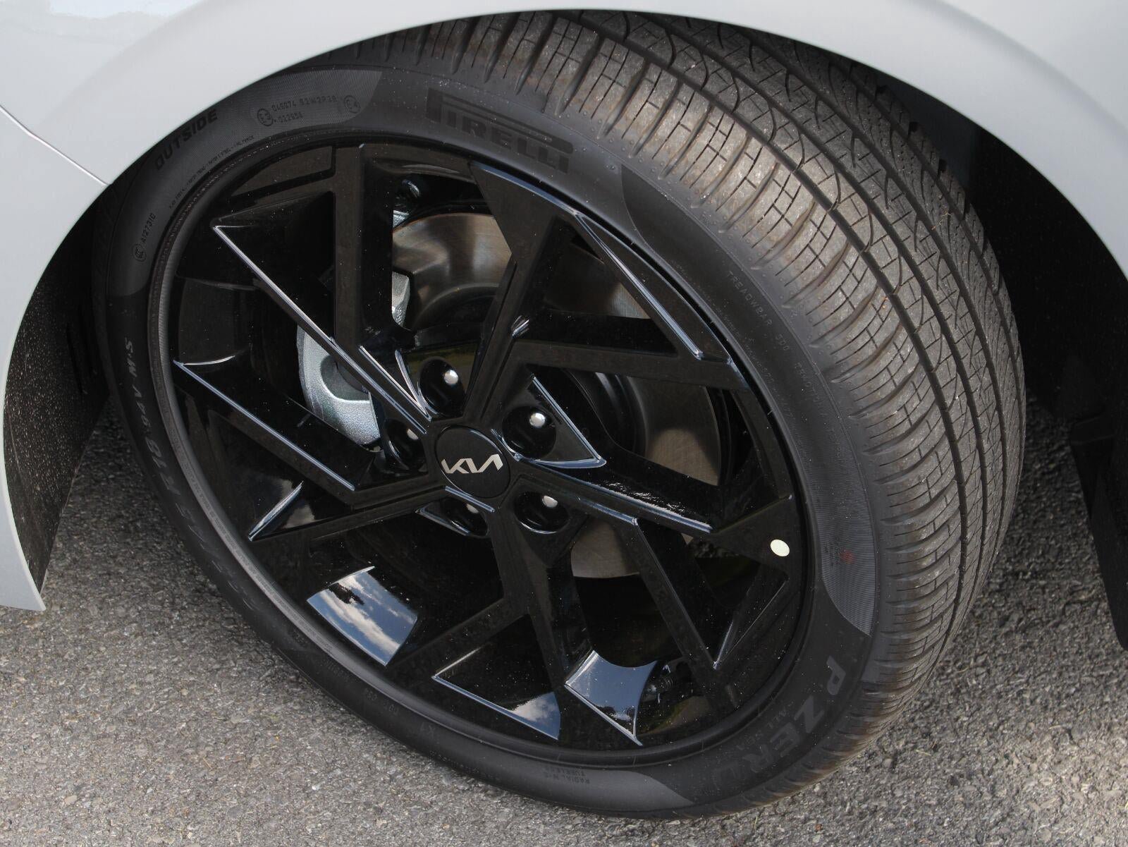New 2026 Kia K5 GT-Line w/ GT-Line Premium Package AWD/4WD image 9