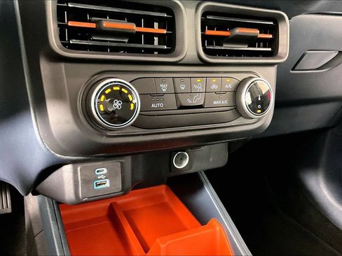 Used 2024 Ford Maverick XLT w/ Equipment Group 300A Standard AWD/4WD image 15