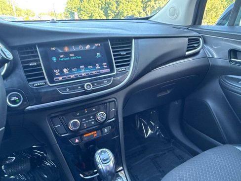 Used 2019 Buick Encore Preferred AWD/4WD image 24