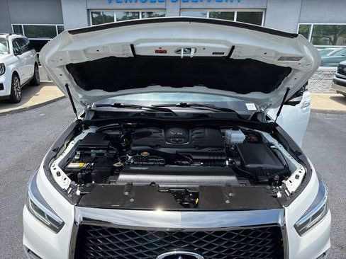 Used 2024 INFINITI QX80 Sensory AWD/4WD image 26