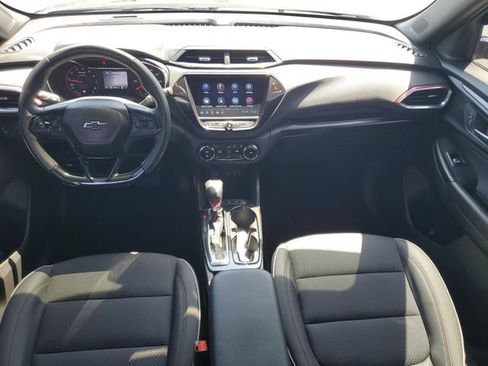 Certified 2023 Chevrolet TrailBlazer RS w/ Convenience Package AWD/4WD image 14