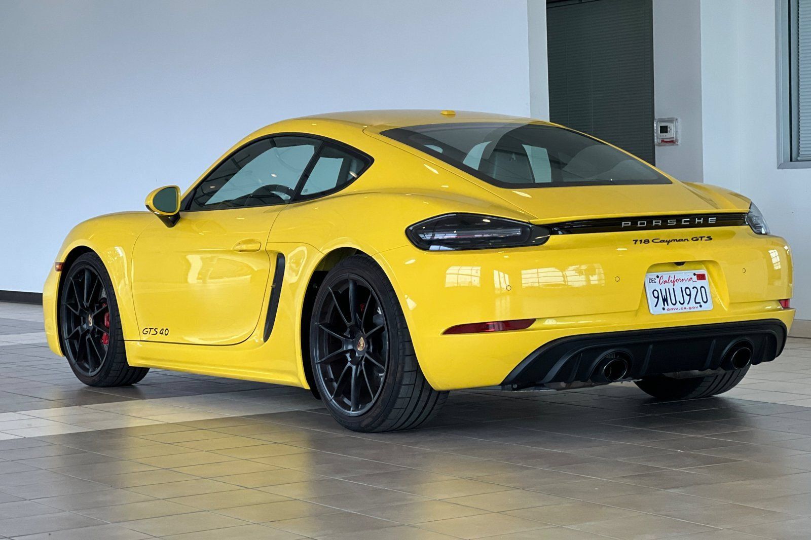 Used 2025 Porsche 718 Cayman GTS RWD image 6