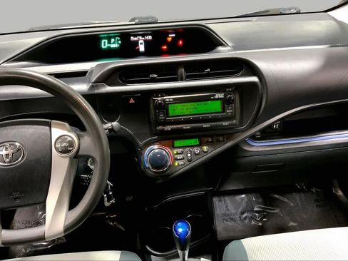 Used 2013 Toyota Prius C Two FWD image 7
