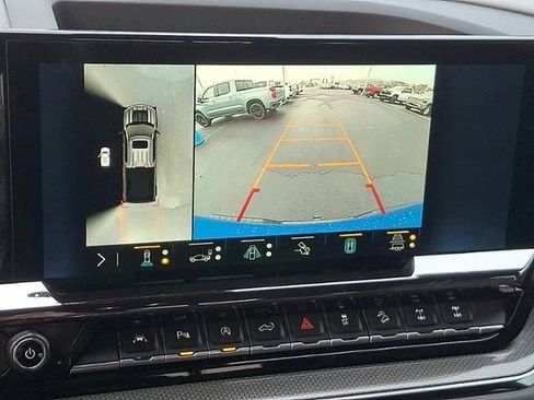 Used 2023 Chevrolet Silverado 1500 ZR2 image 22