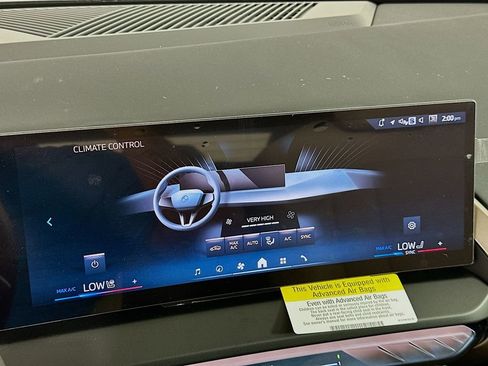 Used 2025 BMW X3 xDrive30i w/ Convenience Package image 13