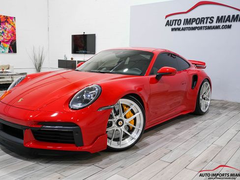 Used 2021 Porsche 911 Turbo S image 1