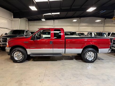 Used 2002 Ford F250 XLT AWD/4WD image 10