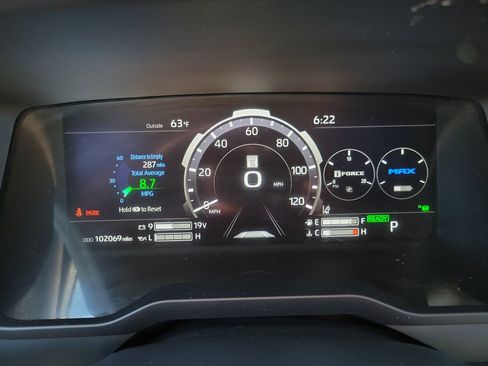 Used 2023 Toyota Tundra Platinum w/ Advanced Package image 29