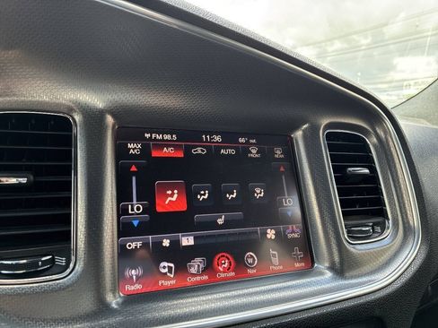 Used 2014 Dodge Charger SXT AWD/4WD image 27