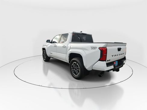 Used 2024 Toyota Tacoma TRD Sport image 6