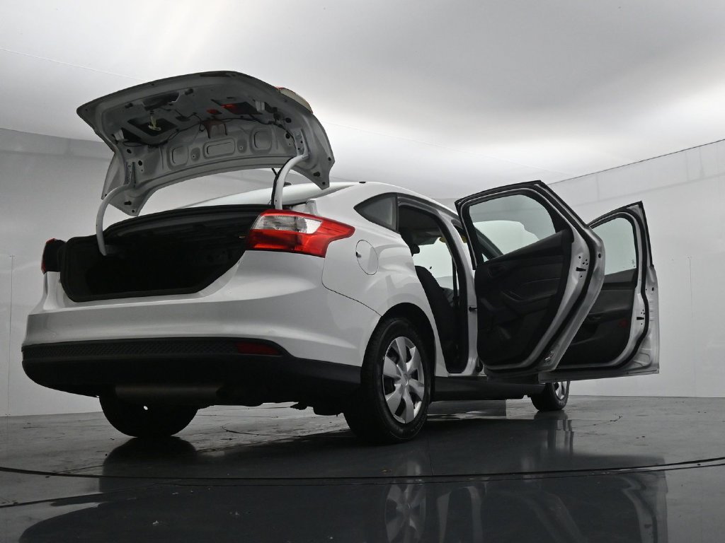 Used 2012 Ford Focus S FWD image 44