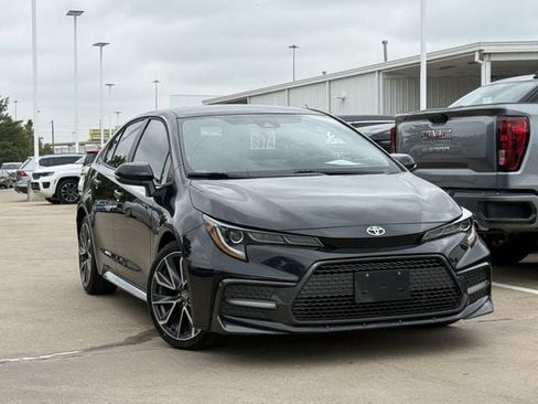 Used 2020 Toyota Corolla SE FWD image 1
