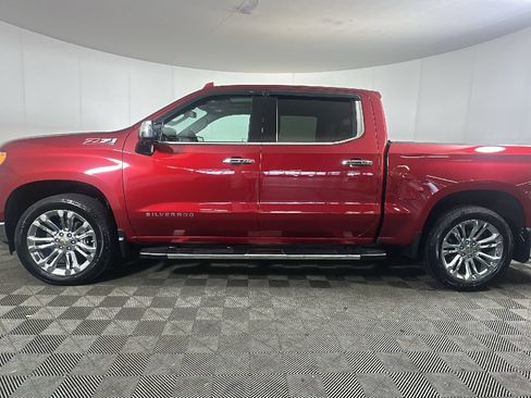 Used 2022 Chevrolet Silverado 1500 LTZ w/ LTZ Premium Package AWD/4WD image 7